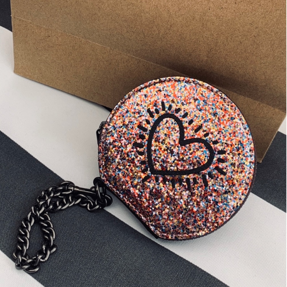 Coach | 💕💖 SPARKLE HEART CHANGE PURSE 💖💕